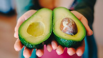 avocado protein amount